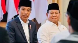 Presiden Jokowi dengan Menteri Pertahanan Prabowo Subianto. (Instagram.com/@jokowi) 

