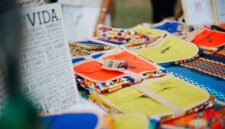 Berbagai produk lokal Indonesia dipajang menarik di sebuah pameran, menunjukkan inovasi dan kualitas yang semakin memukau. Dari kerajinan tangan hingga produk perawatan tubuh, setiap item mencerminkan kekayaan budaya dan kreativitas anak bangsa.