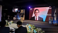 Sandiaga Uno menjadi pembicara inspiratif dalam seminar HUT ke-10 PAAI bertema Dari Tantangan Menuju Peluang. Ia menyampaikan lima pesan untuk mendukung pertumbuhan industri asuransi, mulai dari integritas dan inovasi hingga kolaborasi serta konsistensi dalam membangun profesionalisme agen. (Dok. PAAI)